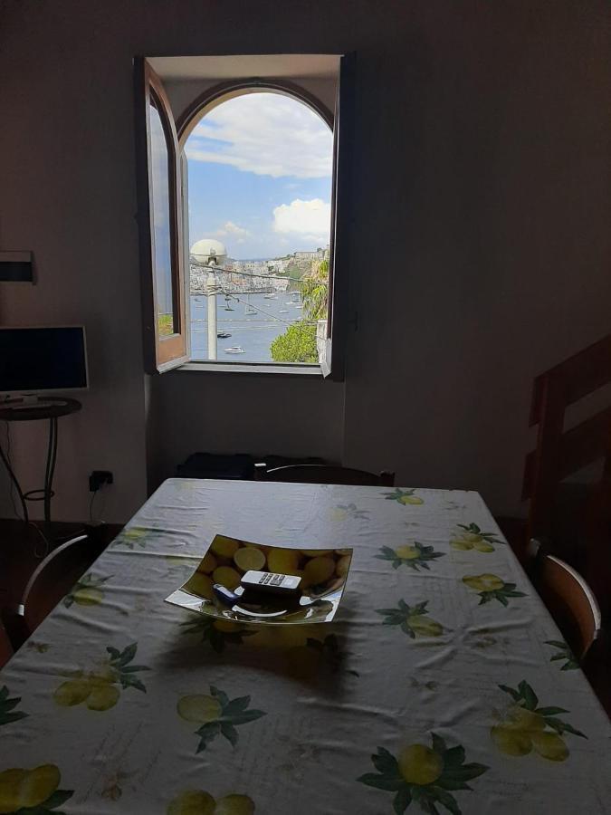 Appartamento Casa Raia - Overlooking The Sea Procida Esterno foto